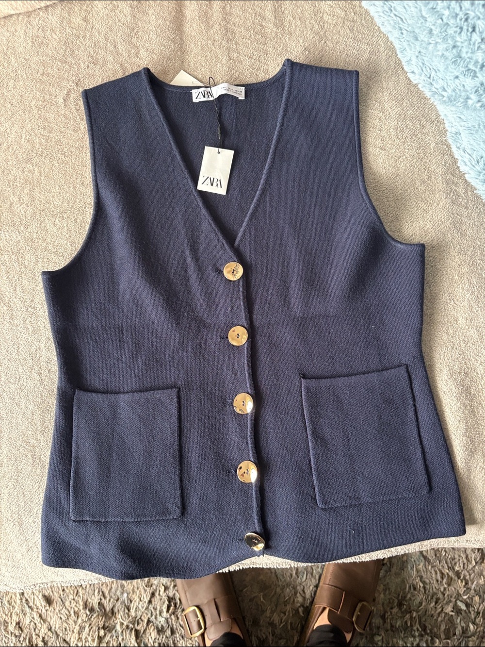 Zara navy knitted vest